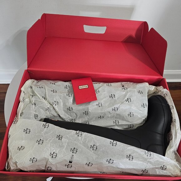 NIB Women's Hunter Original Tall Rain Boots in black, Size 7 - Picture 15 of 16